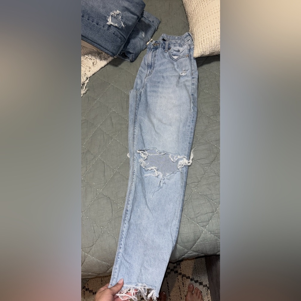American Eagle mom jeans